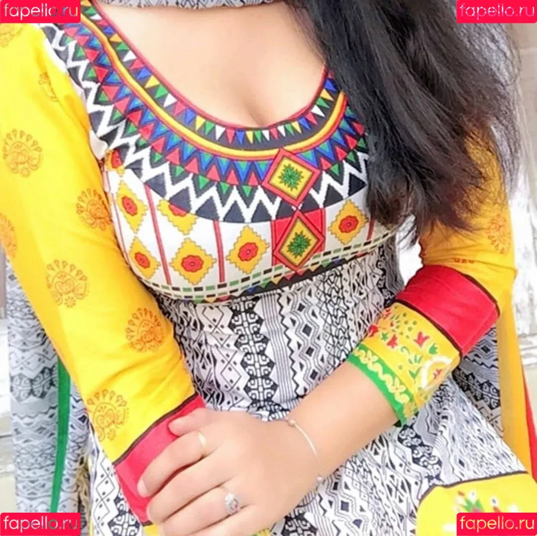 Aarohi Verma Onlyfans Photo Gallery 