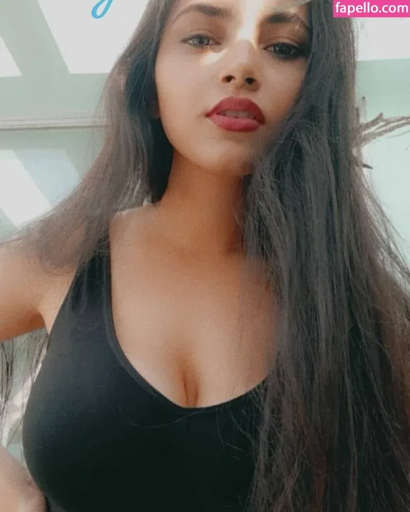 Aarohi Verma Onlyfans Photo Gallery 