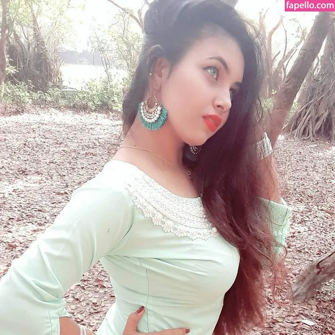 Aarohi Verma Onlyfans Photo Gallery 