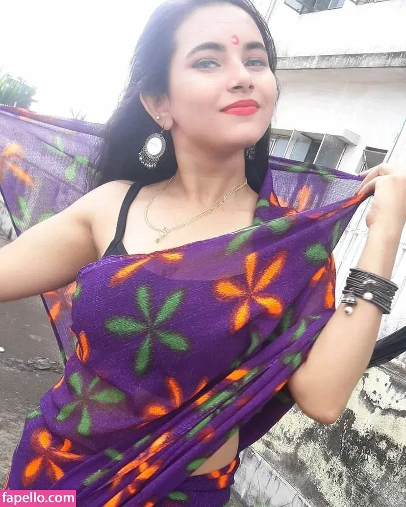 Aarohi Verma Onlyfans Photo Gallery 