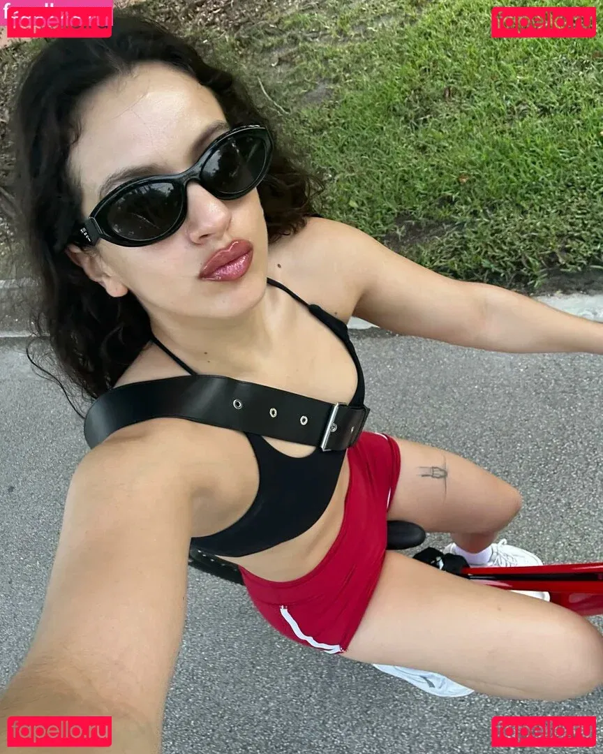 Rosalia Onlyfans Photo Gallery 