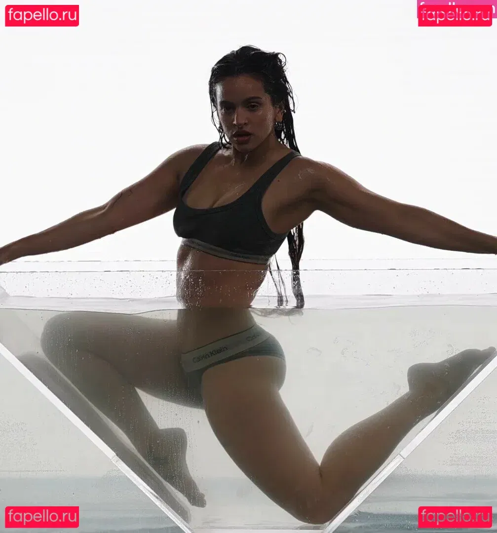 Rosalia Onlyfans Photo Gallery 