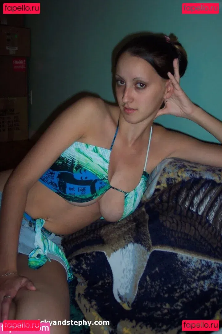 One Click Vicky Onlyfans Photo Gallery 