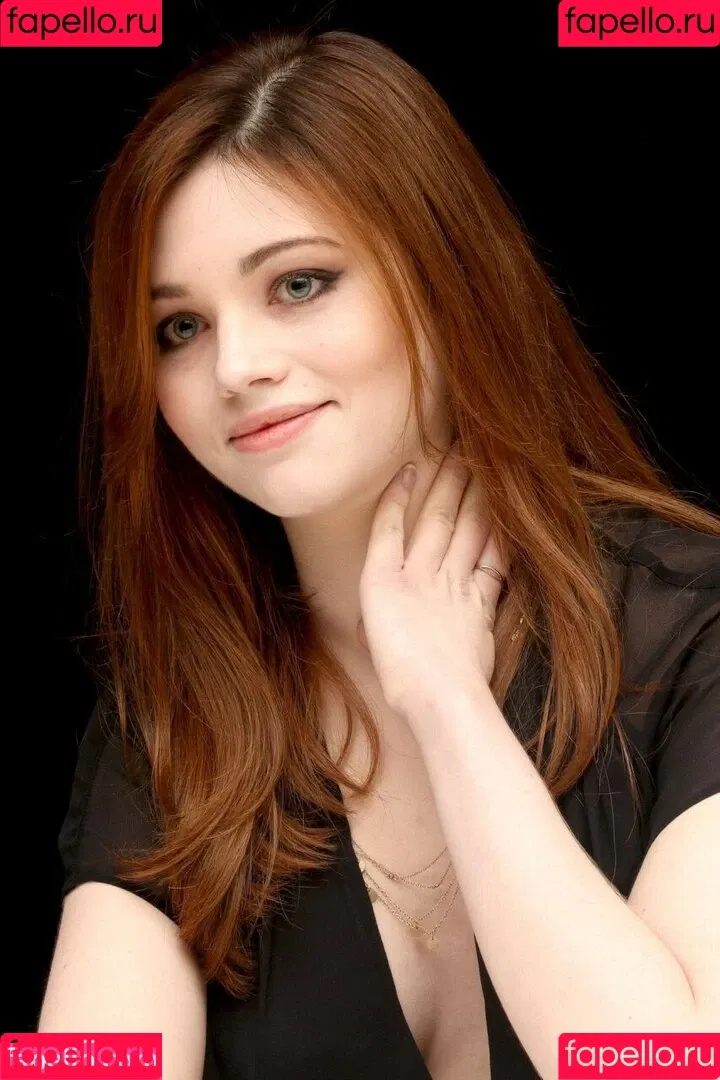 India Eisley Onlyfans Photo Gallery 