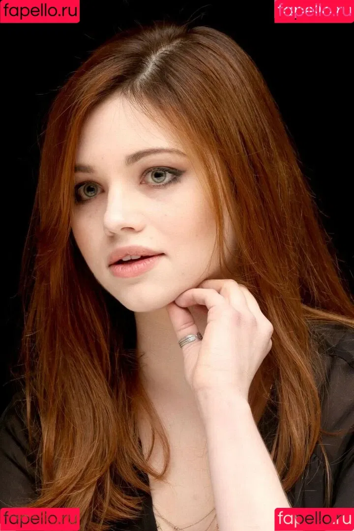 India Eisley Onlyfans Photo Gallery 