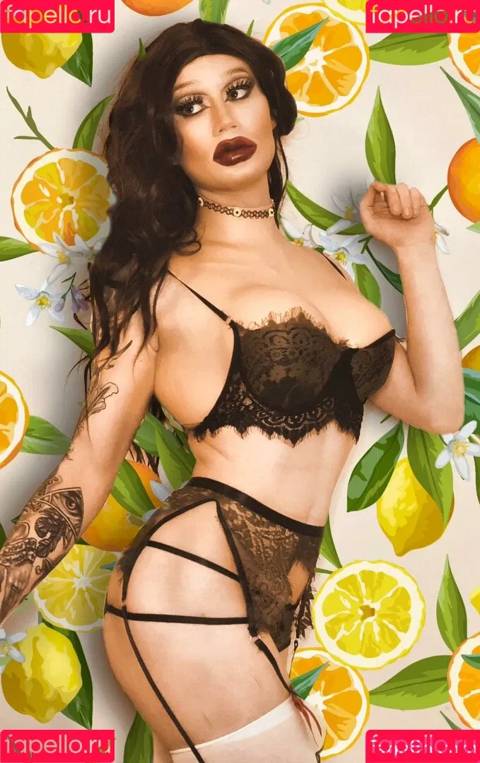 Roman Rose Onlyfans Photo Gallery 