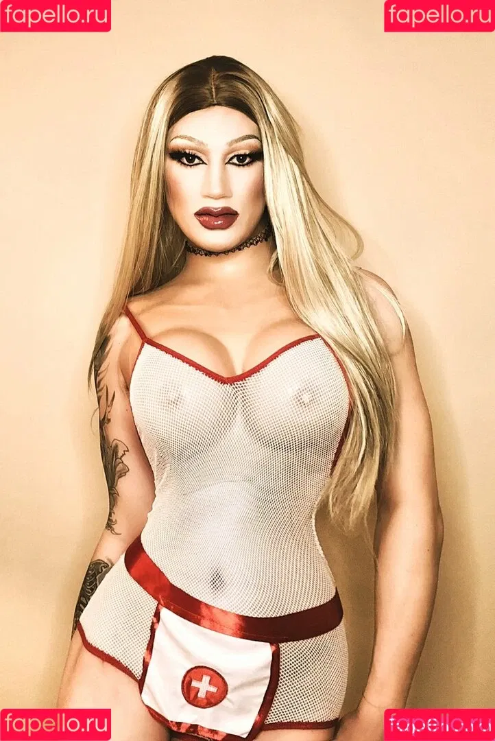 Roman Rose Onlyfans Photo Gallery 