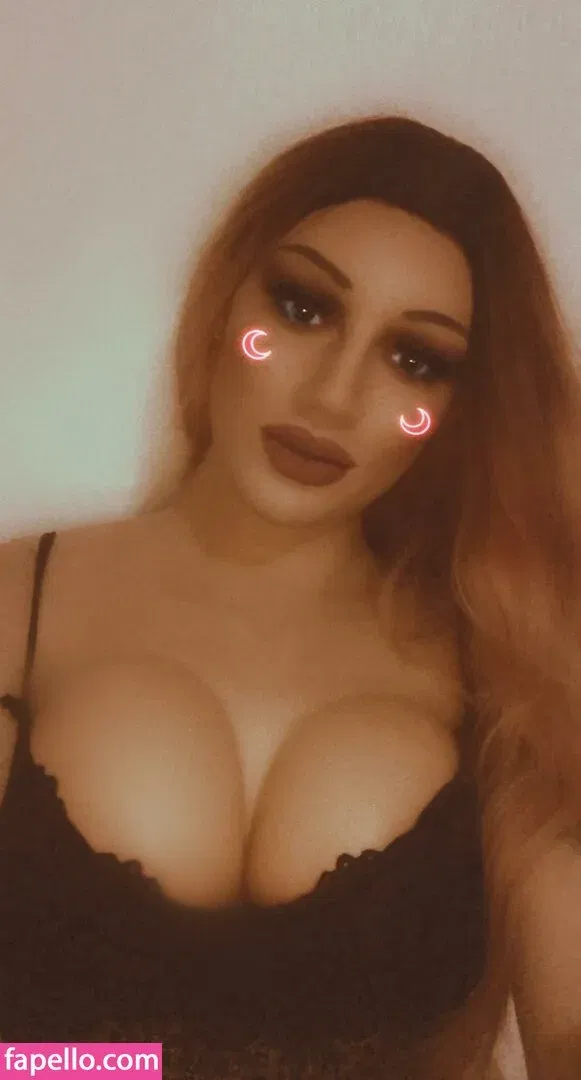 Roman Rose Onlyfans Photo Gallery 