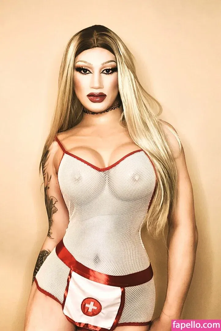 Roman Rose Onlyfans Photo Gallery 