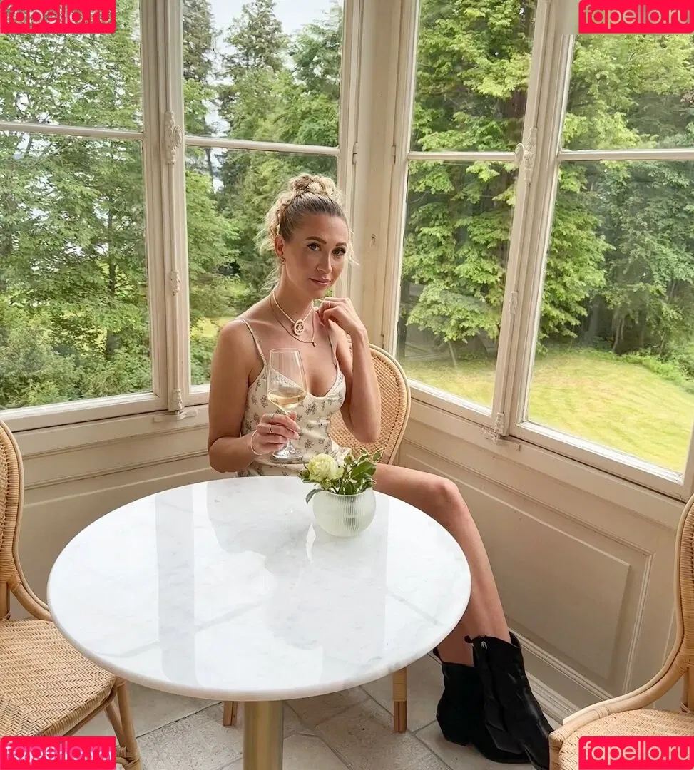 Anna Noe Onlyfans Photo Gallery 