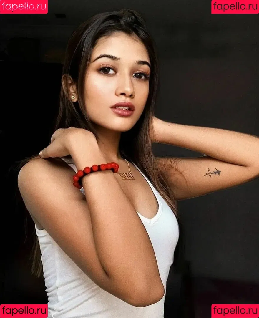 Ridhima Bisht Onlyfans Photo Gallery 