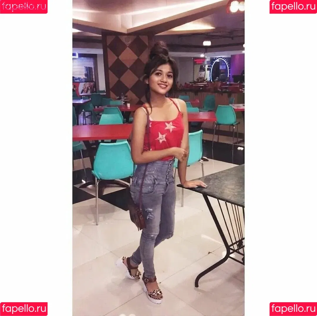 Ridhima Bisht Onlyfans Photo Gallery 
