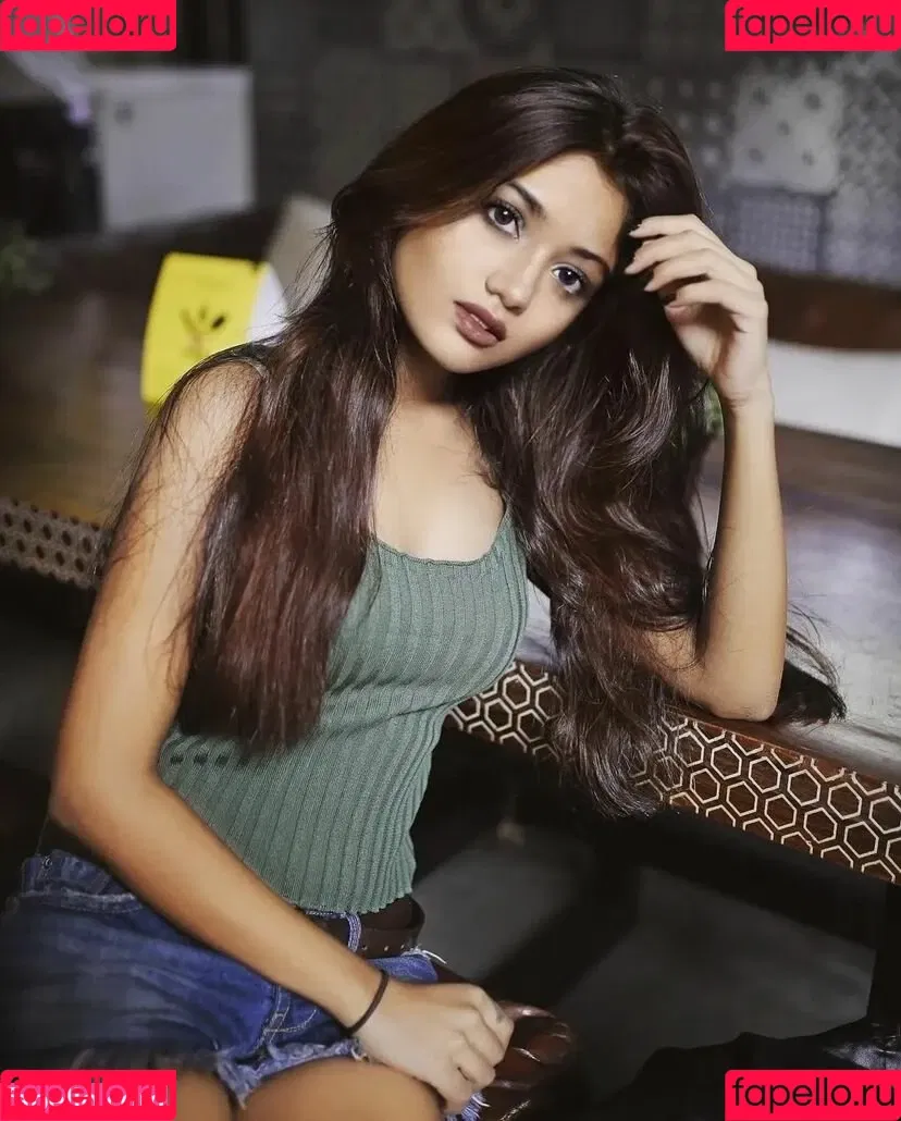 Ridhima Bisht Onlyfans Photo Gallery 