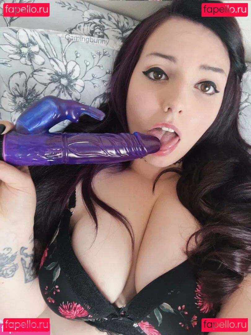 Gamming Bunny Onlyfans Photo Gallery 