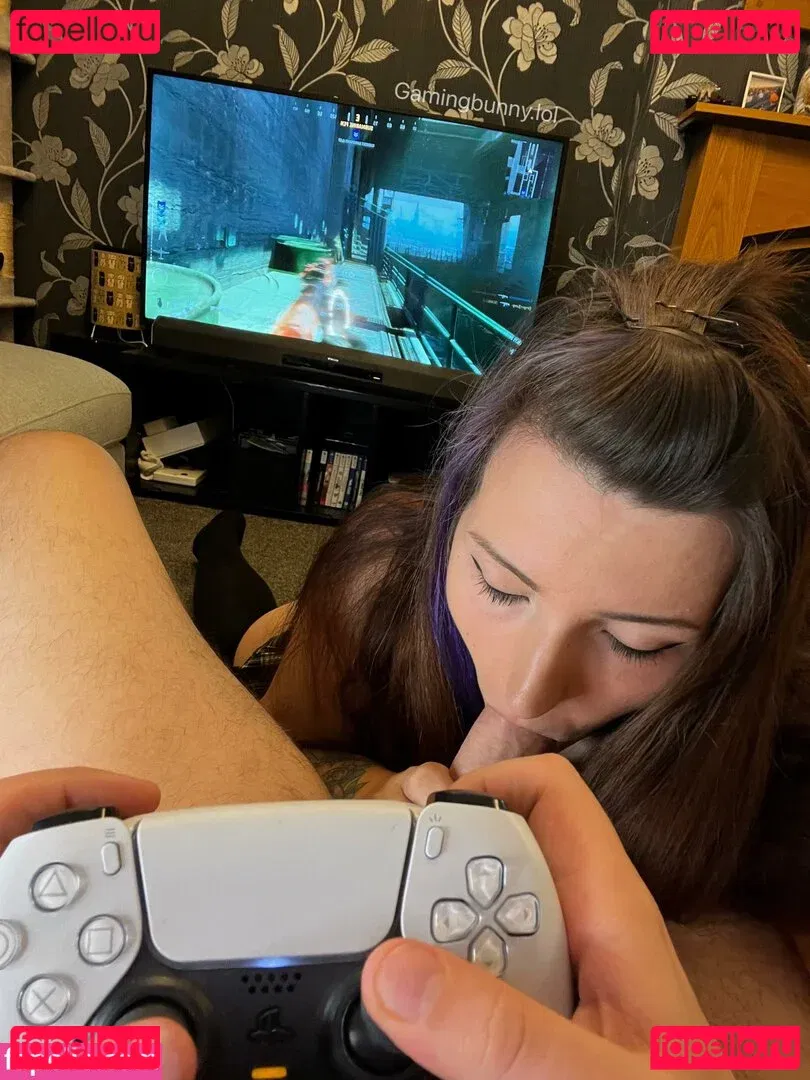 Gamming Bunny Onlyfans Photo Gallery 