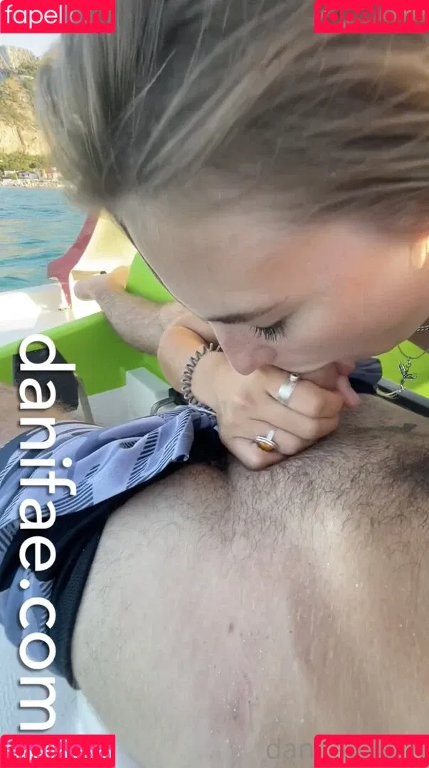 DaniFae Onlyfans Photo Gallery 