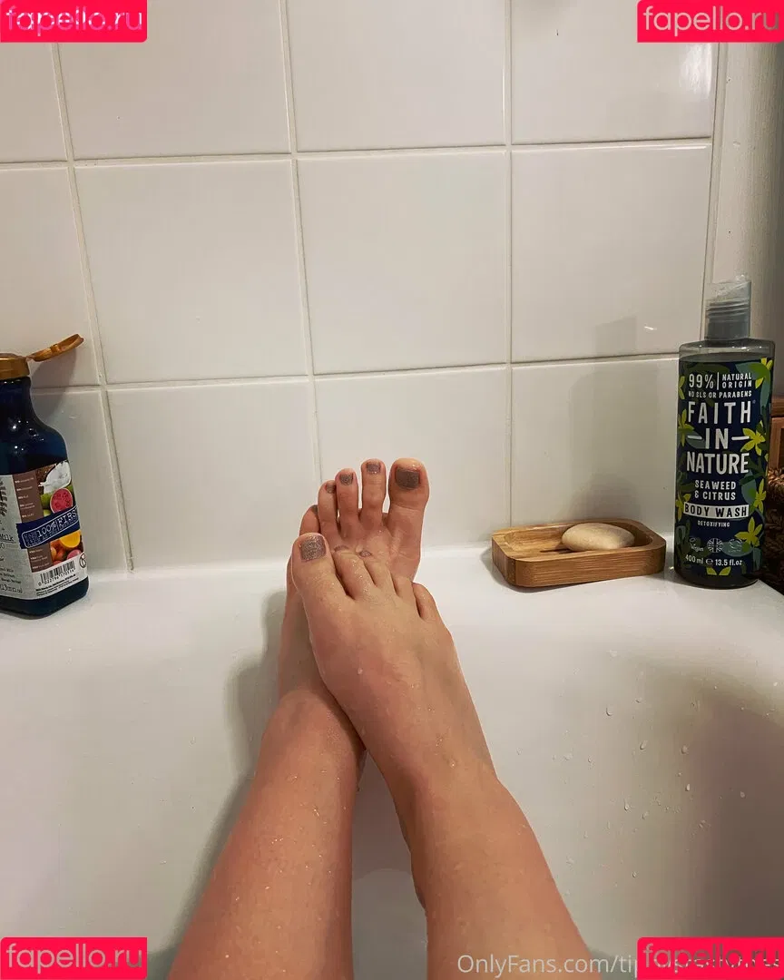 tippystastytoes Onlyfans Photo Gallery 