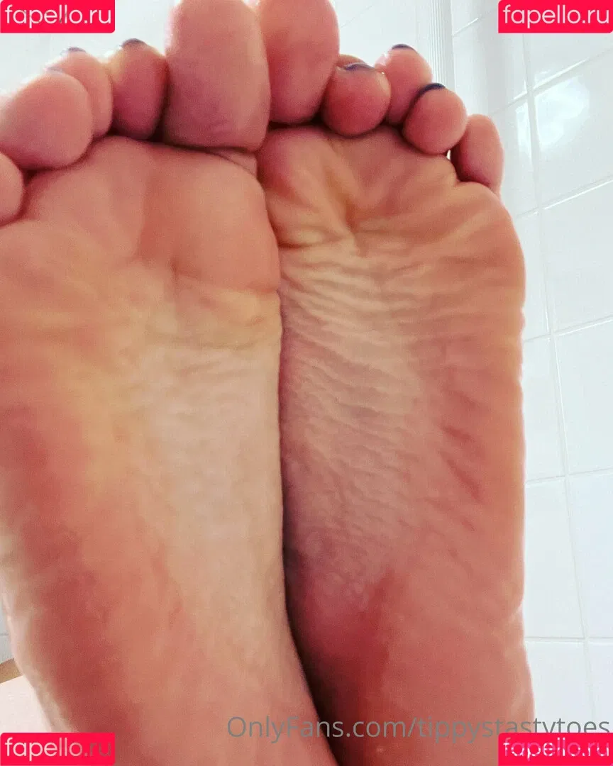 tippystastytoes Onlyfans Photo Gallery 