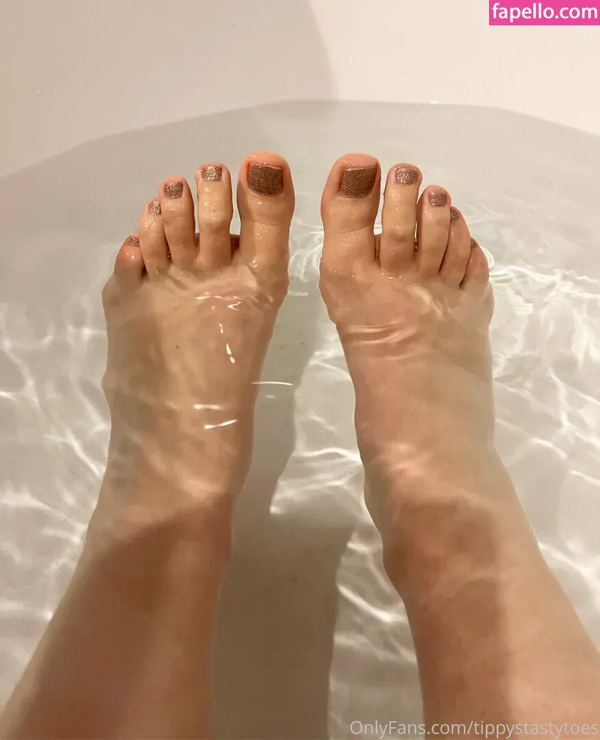 tippystastytoes Onlyfans Photo Gallery 