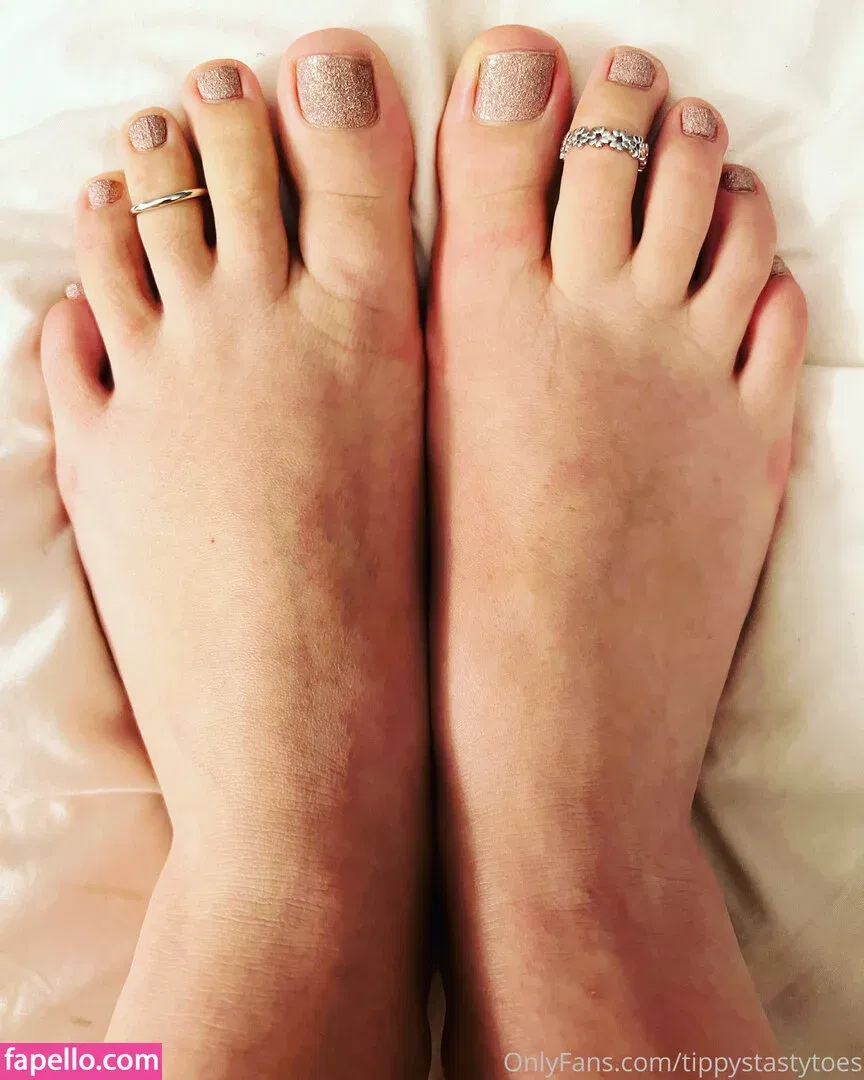 tippystastytoes Onlyfans Photo Gallery 