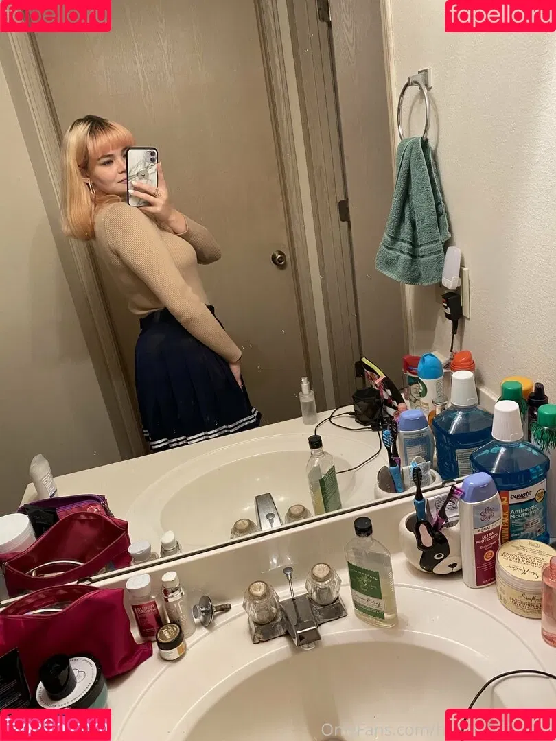 housewifehannah Onlyfans Photo Gallery 