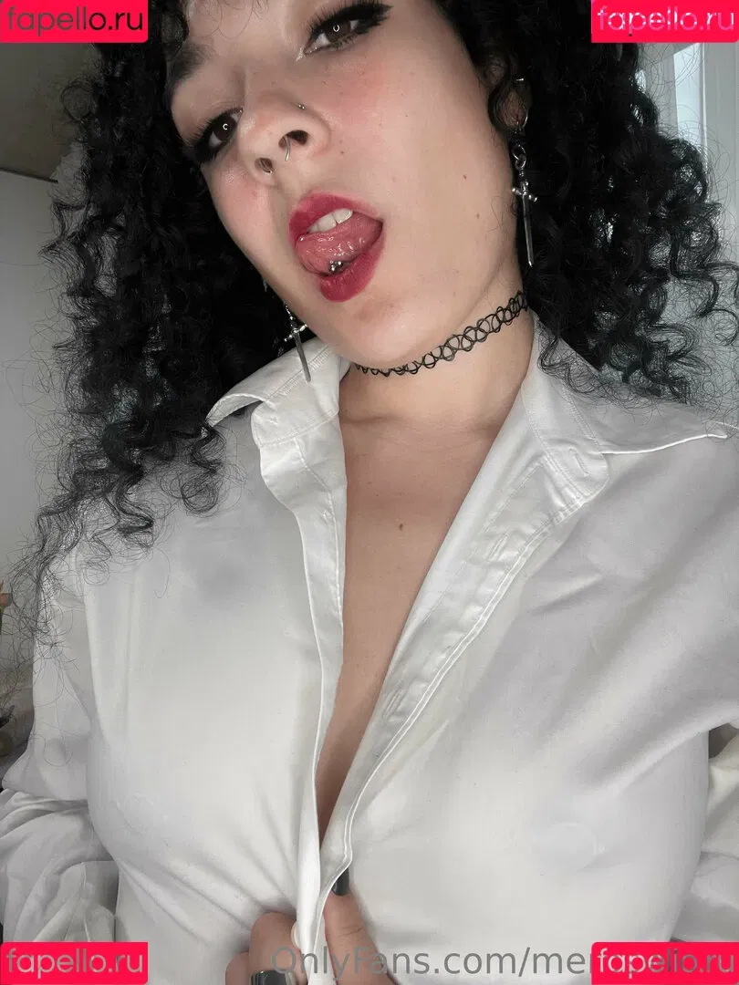 meroswitch Onlyfans Photo Gallery 