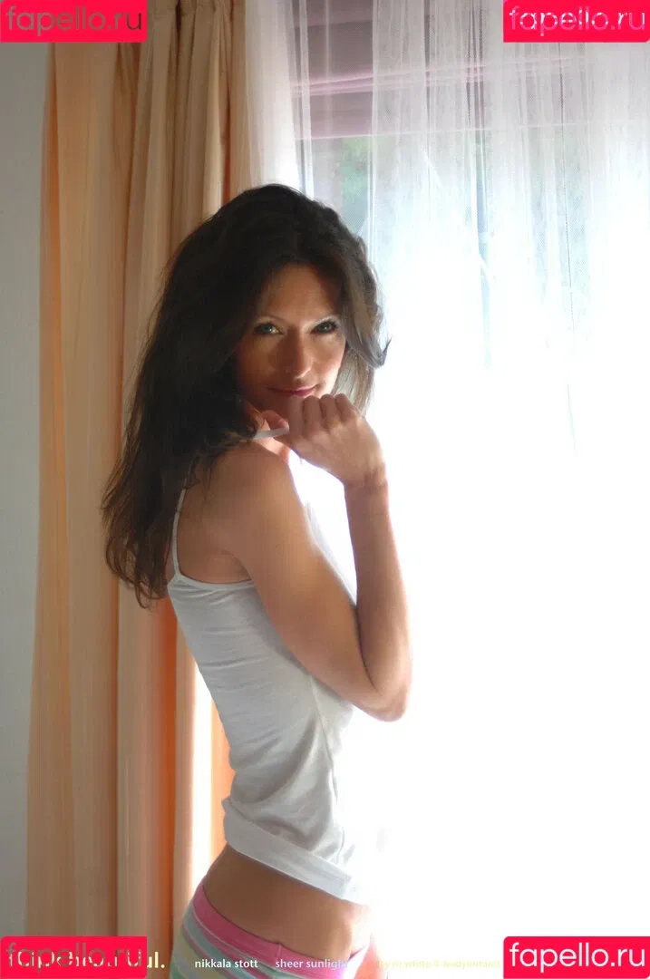 Nikkala Stott Onlyfans Photo Gallery 