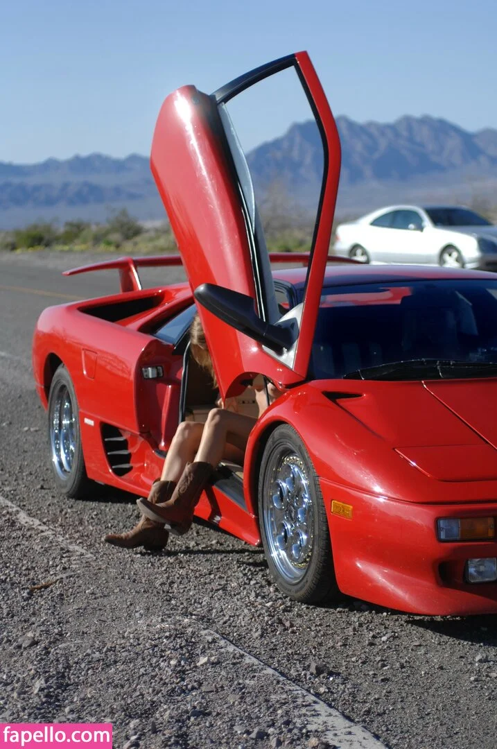 Nikkala Stott Onlyfans Photo Gallery 