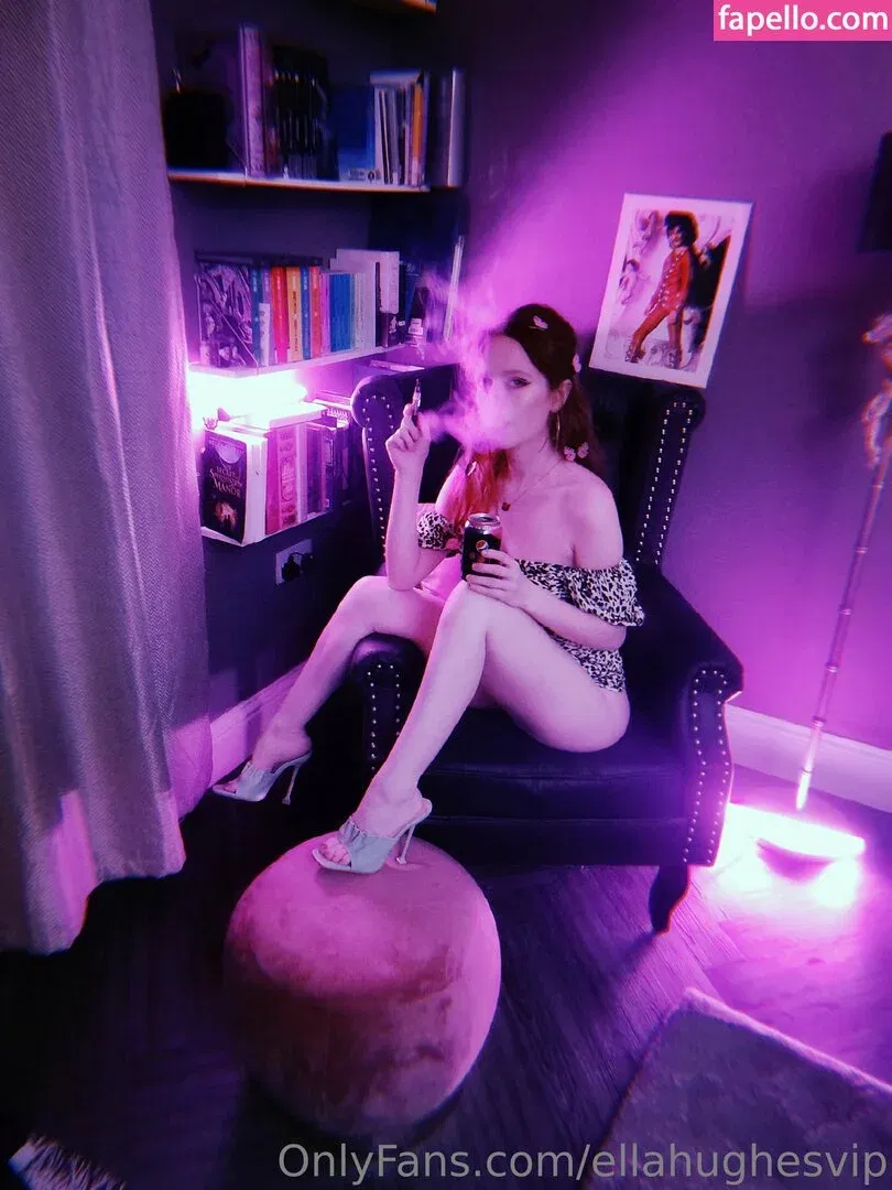 EileX Onlyfans Photo Gallery 