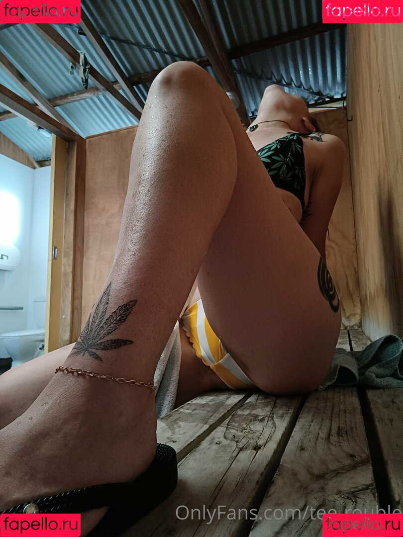 tee-rouble Onlyfans Photo Gallery 