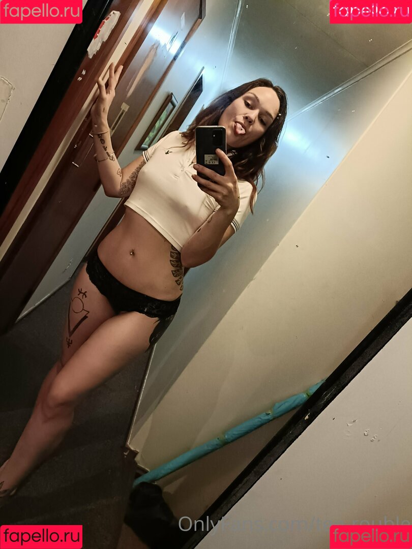 tee-rouble Onlyfans Photo Gallery 