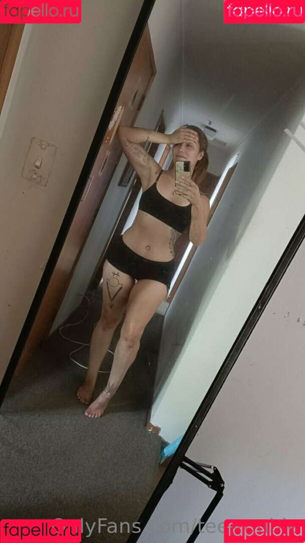 tee-rouble Onlyfans Photo Gallery 