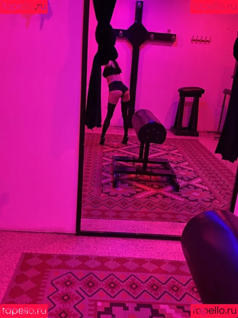 bunnis_dungeonxo Onlyfans Photo Gallery 
