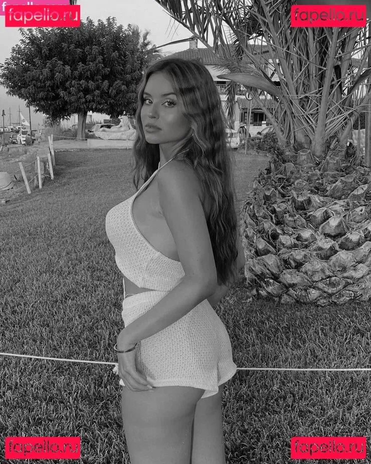 Zoe Liss Onlyfans Photo Gallery 