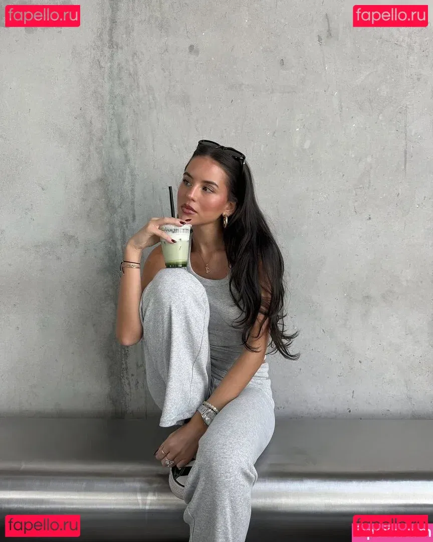 Zoe Liss Onlyfans Photo Gallery 