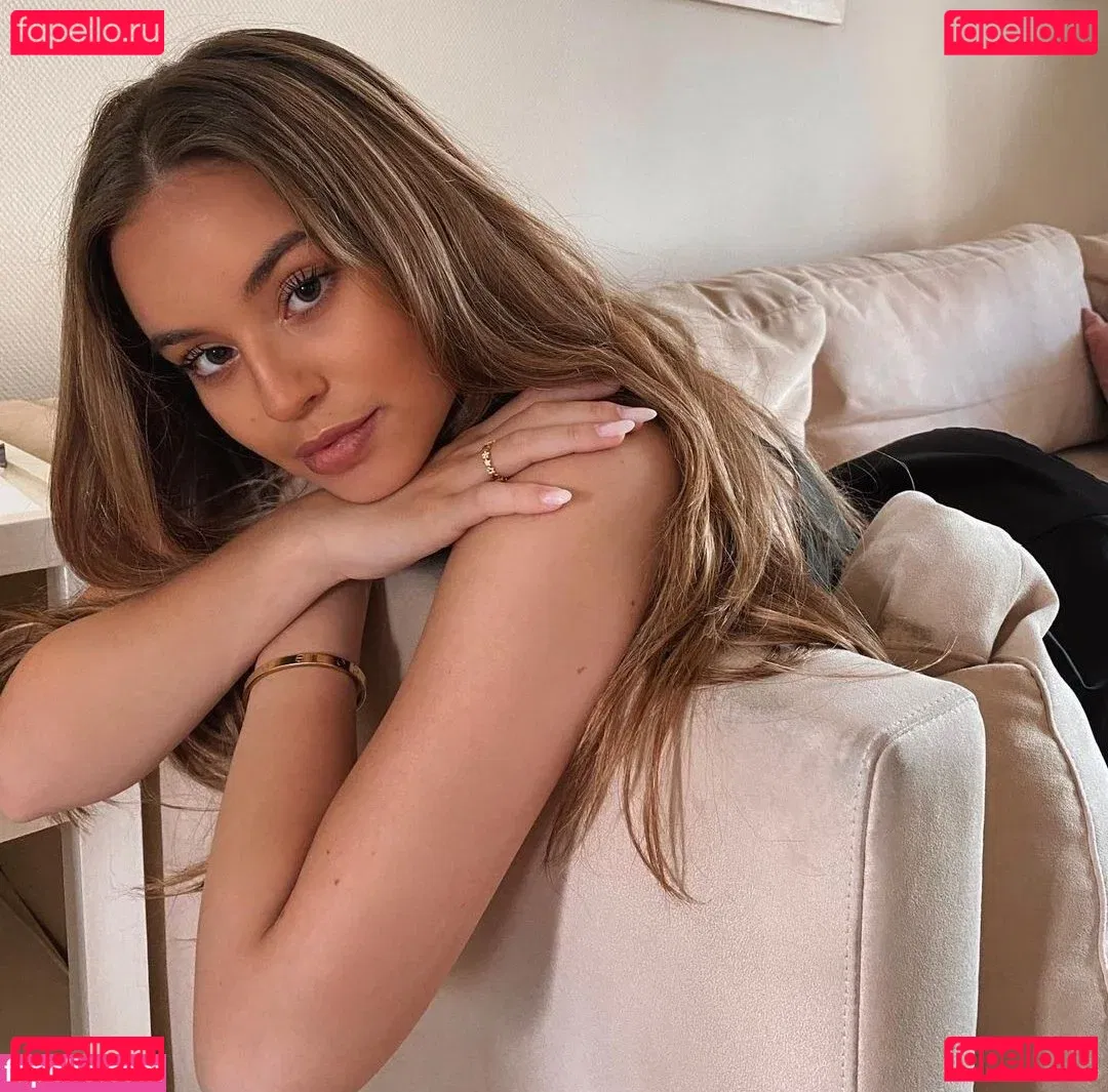 Zoe Liss Onlyfans Photo Gallery 