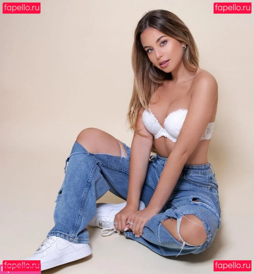 Zoe Liss Onlyfans Photo Gallery 