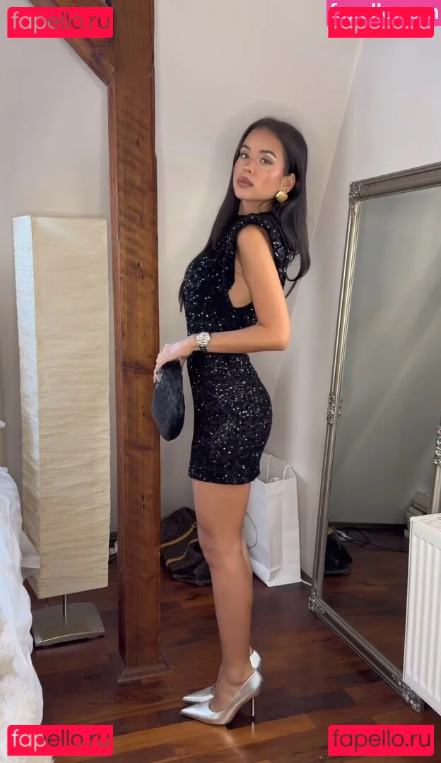 Zoe Liss Onlyfans Photo Gallery 