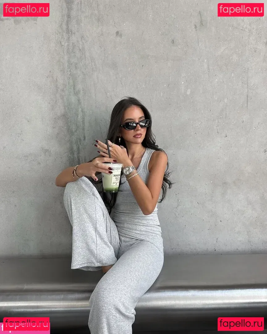 Zoe Liss Onlyfans Photo Gallery 