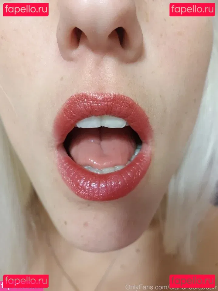 Blanche Bradburry Onlyfans Photo Gallery 