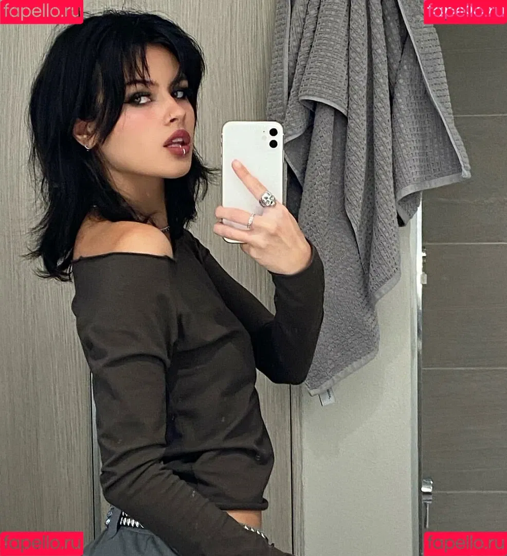 Jalynn Irwin Onlyfans Photo Gallery 