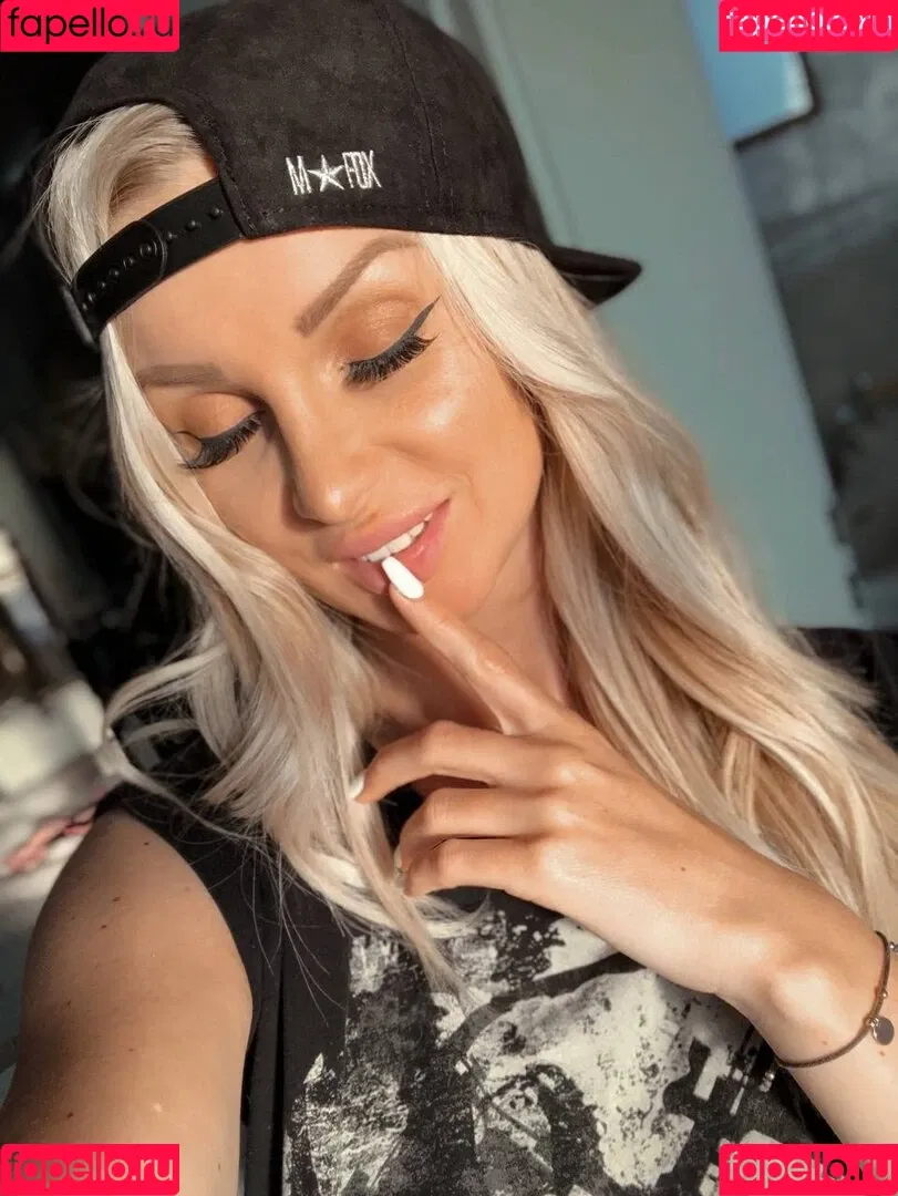 Mareike Fox Onlyfans Photo Gallery 