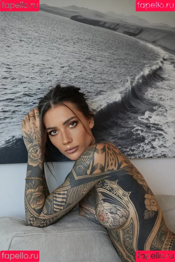 Léah Blum Onlyfans Photo Gallery 