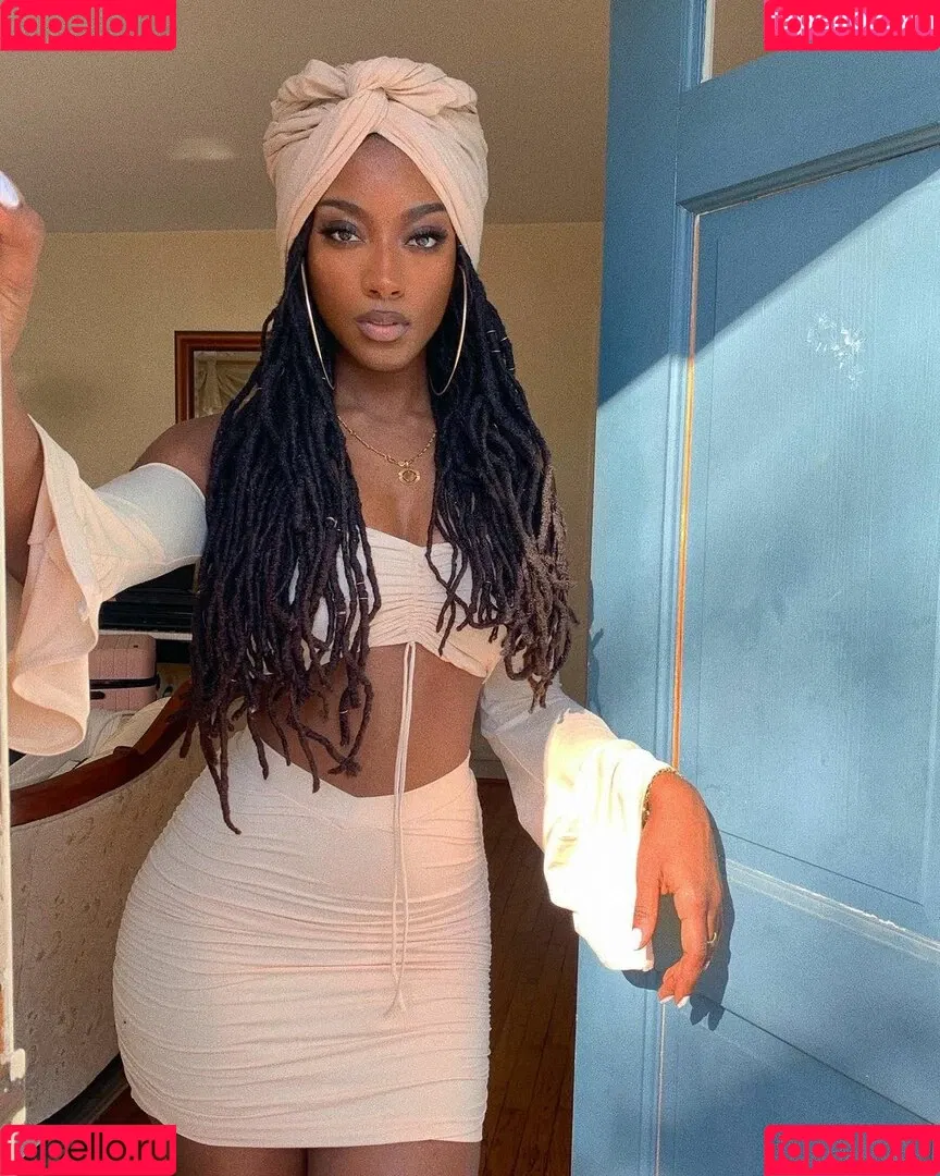 aliyawill Onlyfans Photo Gallery 