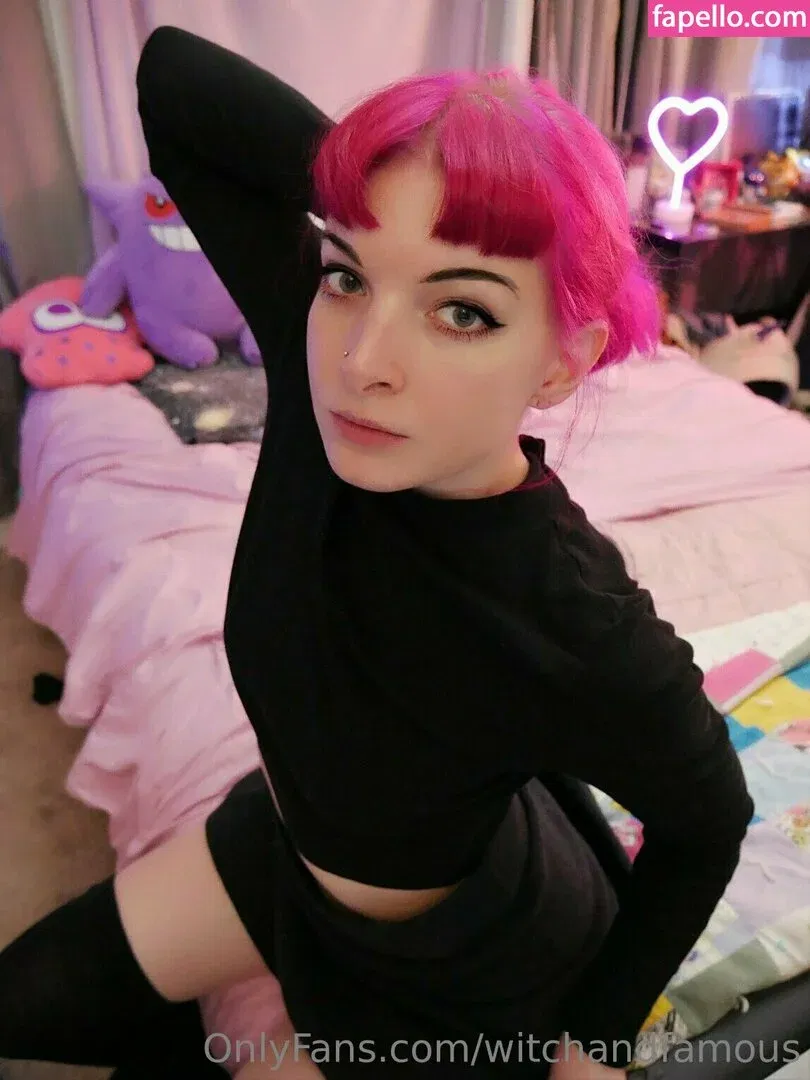 witchandfamous Onlyfans Photo Gallery 