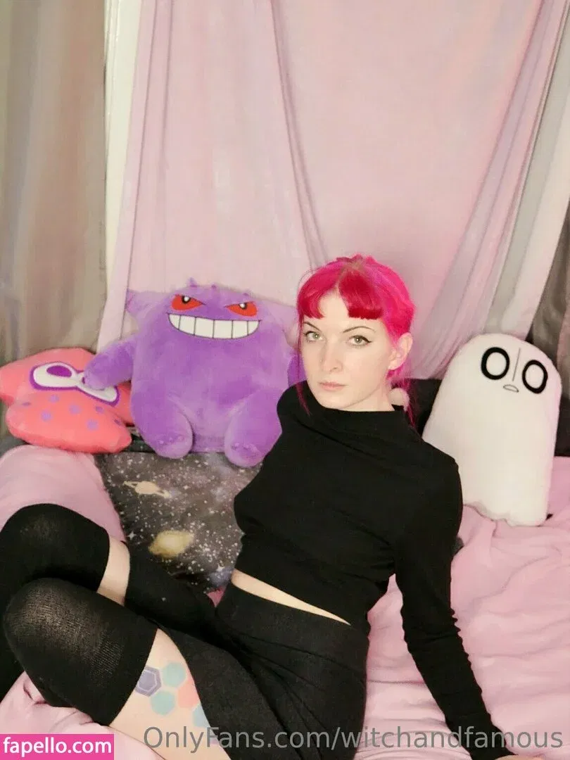 witchandfamous Onlyfans Photo Gallery 