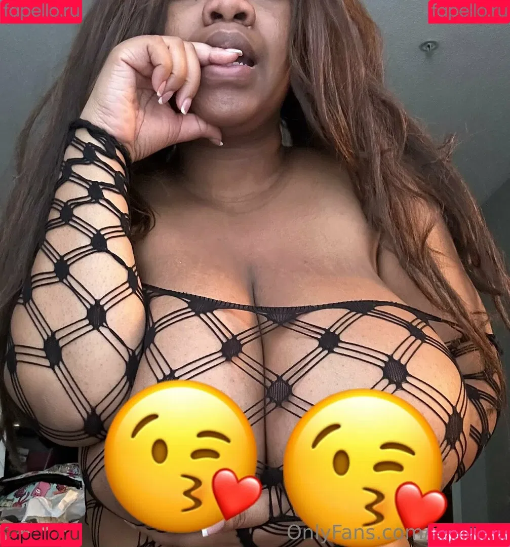 bigtatty Onlyfans Photo Gallery 