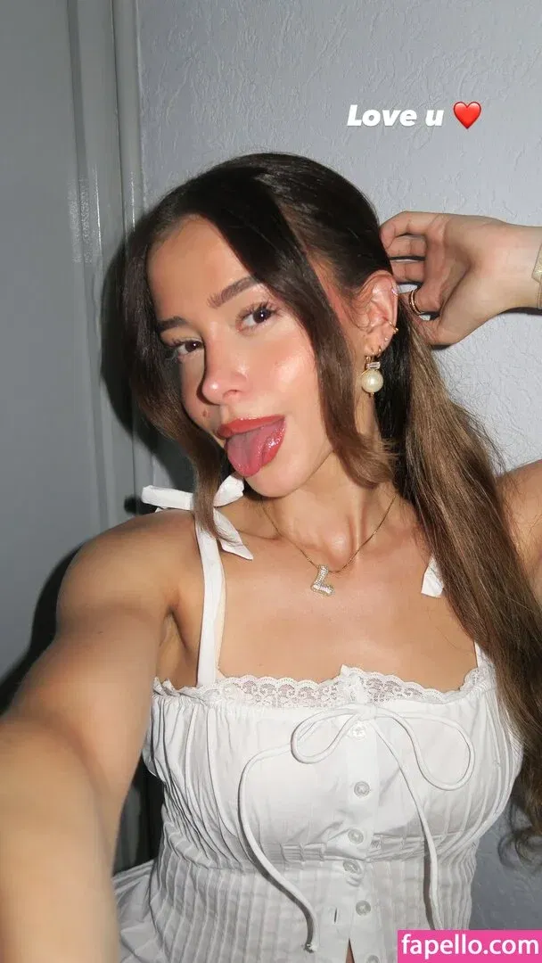 Ellyloy Onlyfans Photo Gallery 