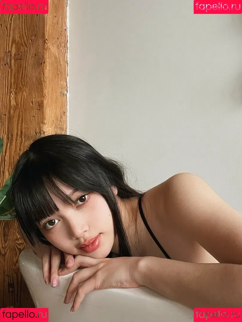 Yunmago Onlyfans Photo Gallery 