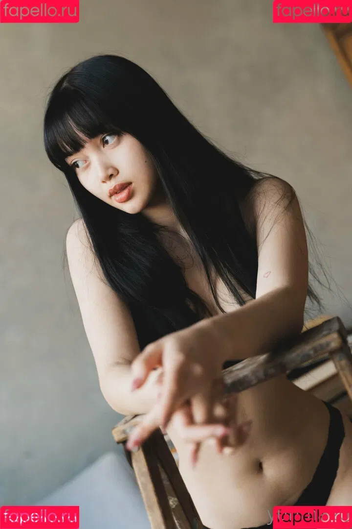 Yunmago Onlyfans Photo Gallery 